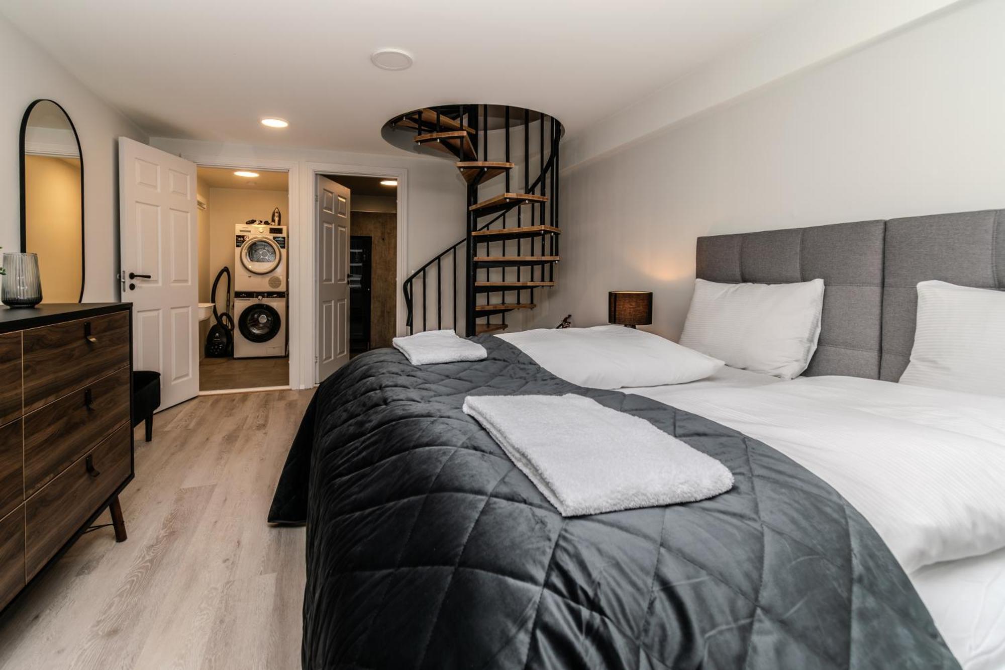 Vesturgata - One Bedroom Near Harbour * Reykjavik